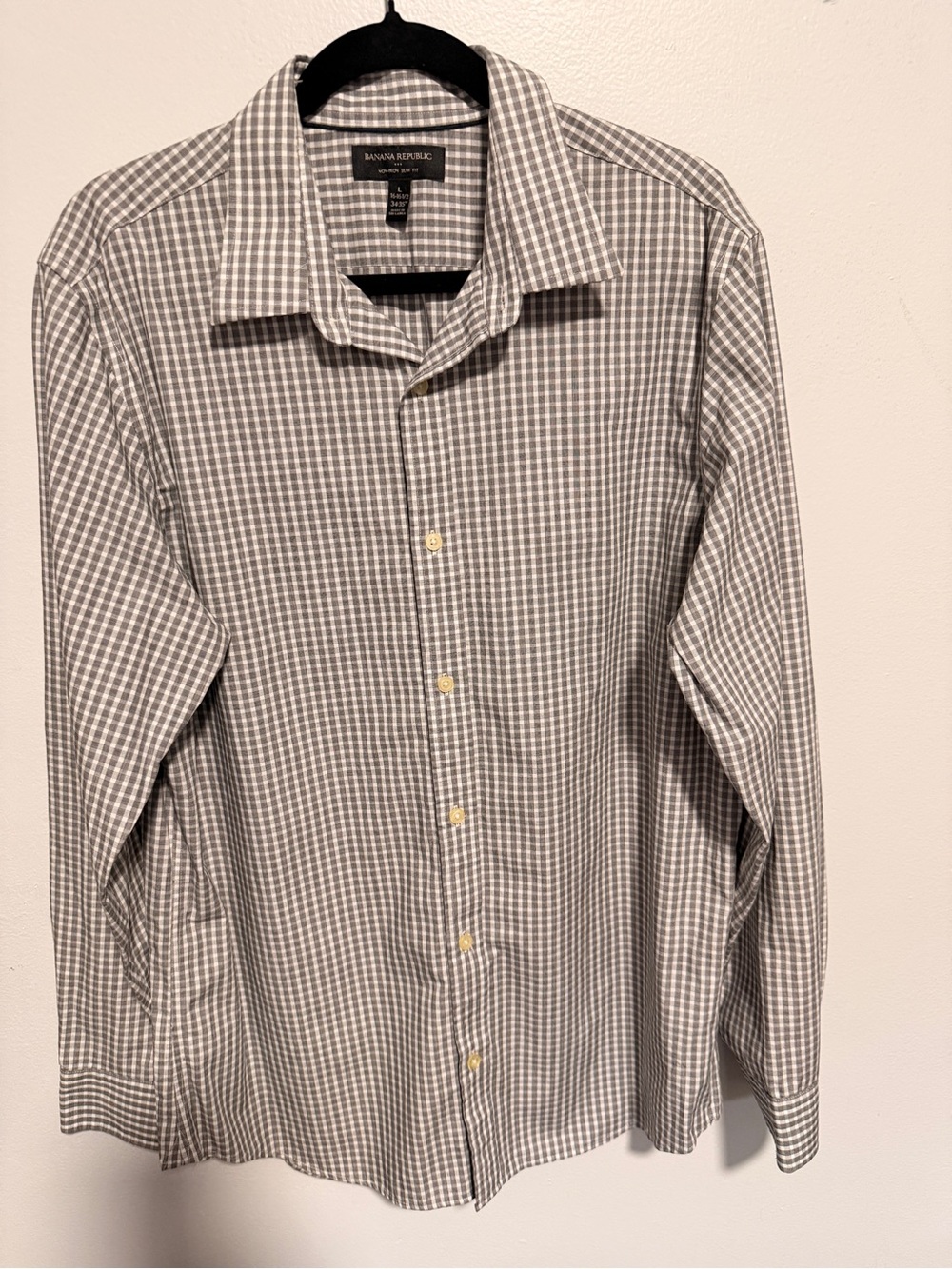 Banana Republic Men's Gray Gingham Dress Shirt